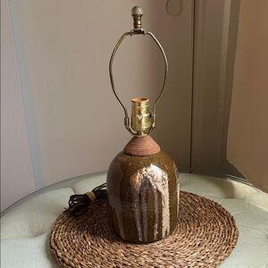 Vintage Mid-Century Modern Artisan Brown Textured Ceramic Stoneware Table Lamp